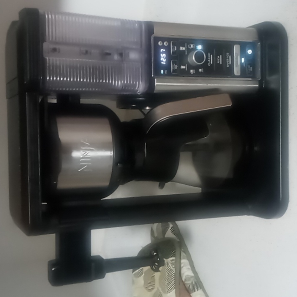 Ninja stainless steel specialty coffee maker